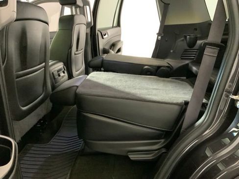 Used 2016 GMC Yukon SLT w/ Open Road Package AWD/4WD image 39