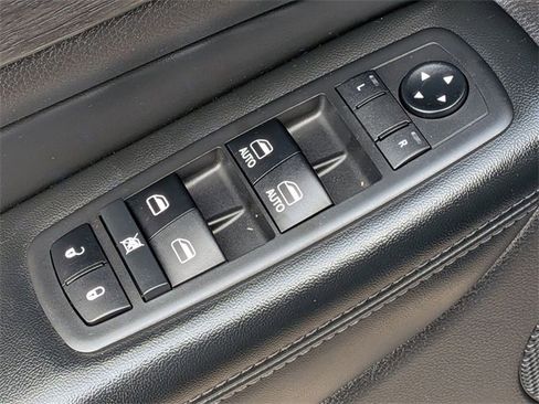 Certified 2018 Jeep Grand Cherokee Altitude image 24