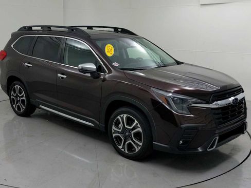 Certified 2023 Subaru Ascent Touring AWD/4WD image 1