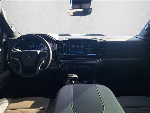 Used 2025 Chevrolet Silverado 1500 ZR2 w/ Technology Package image 15
