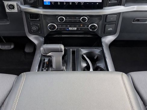 Used 2025 Ford F150 Lariat w/ Equipment Group 501A Mid AWD/4WD image 29
