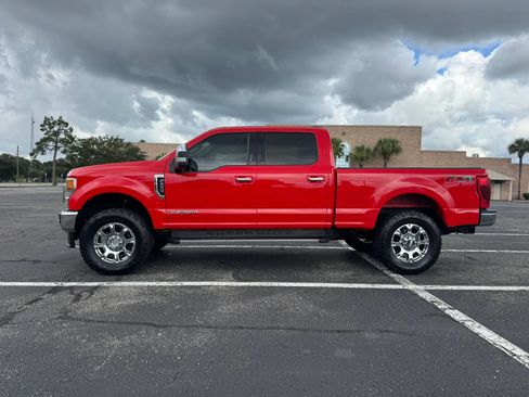 Used 2021 Ford F250 Lariat w/ Chrome Package AWD/4WD image 9