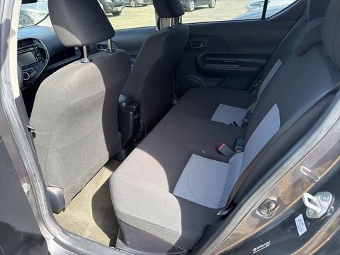 Used 2018 Toyota Prius C Two w/ Carpet Mat Package image 8