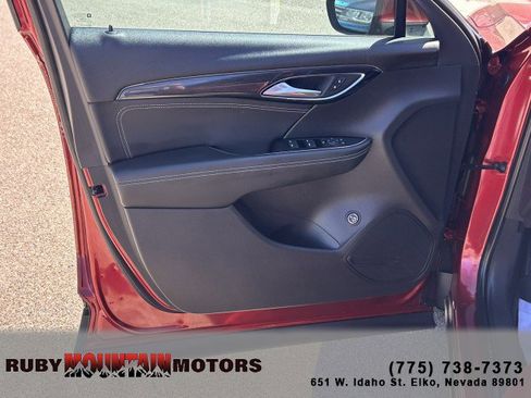 Used 2021 Buick Envision Preferred image 9