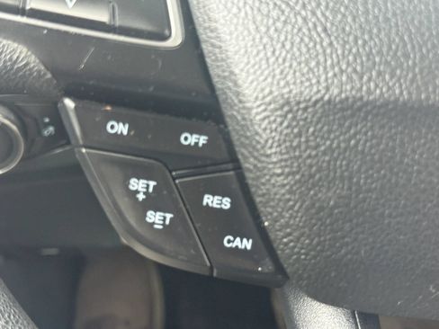 Used 2022 Ford EcoSport S AWD/4WD image 19