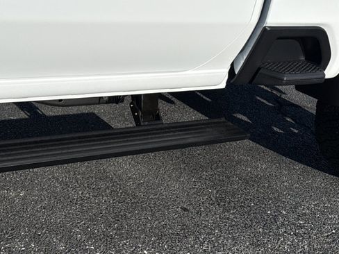 New 2026 GMC Sierra 2500 AT4 w/ AT4 Premium Plus Package image 19