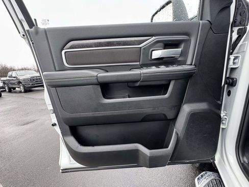 Used 2024 RAM 2500 Big Horn w/ Bed Utility Group image 26