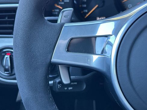 Used 2015 Porsche 911 GT3 image 27