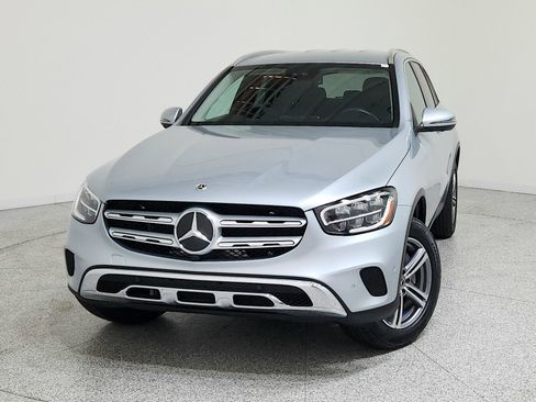 Certified 2022 Mercedes-Benz GLC 300 image 2