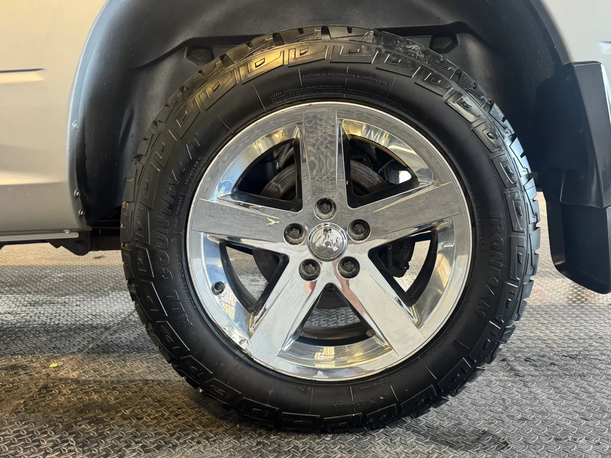 Used 2014 RAM 1500 Express AWD/4WD image 30