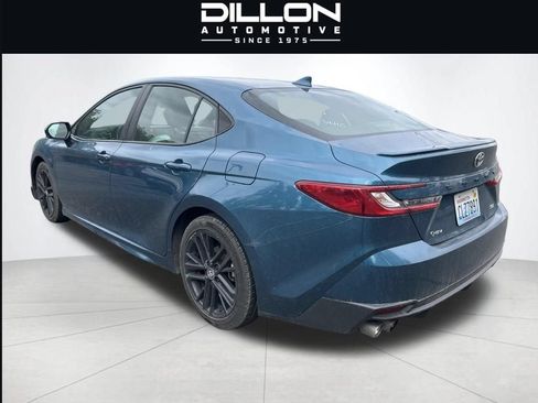 Used 2025 Toyota Camry SE FWD image 18