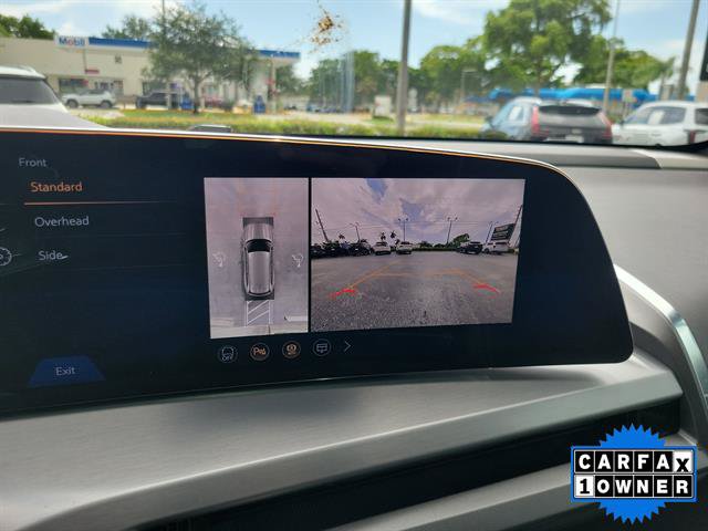 Certified 2026 Cadillac Vistiq Platinum w/ LPO, Floor Liner Package AWD/4WD image 58