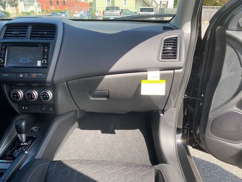 New 2025 Mitsubishi Outlander Sport ES image 28