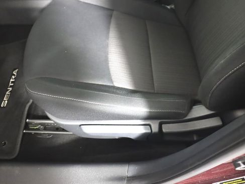 Used 2023 Nissan Sentra SV FWD image 18