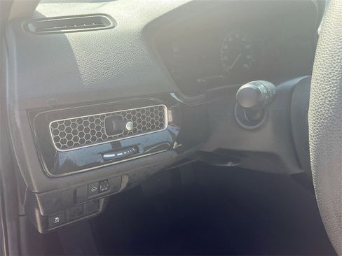 Used 2024 Honda Civic LX image 10