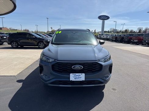 Used 2024 Ford Escape ST-Line w/ Tech Pack #1 AWD/4WD image 8