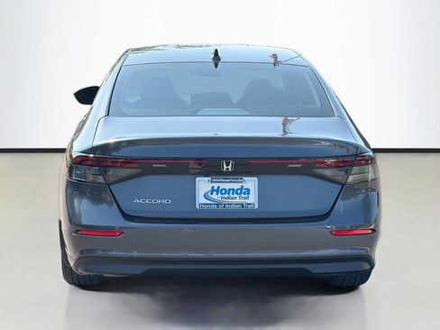 Used 2024 Honda Accord EX image 6