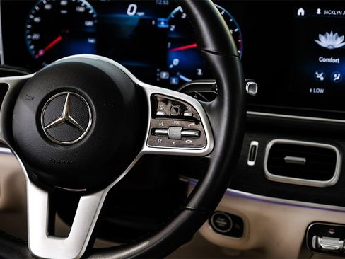 Used 2021 Mercedes-Benz GLE 350 4MATIC w/ 3rd Row Seat Package image 15