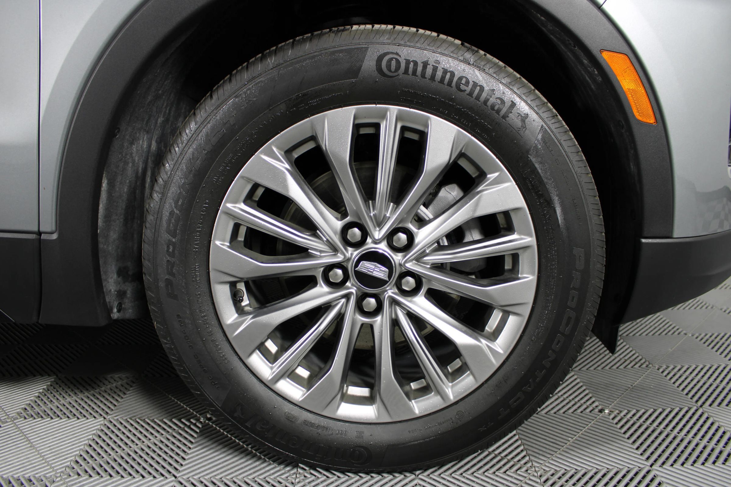 Used 2024 Cadillac XT4 Premium Luxury FWD image 52