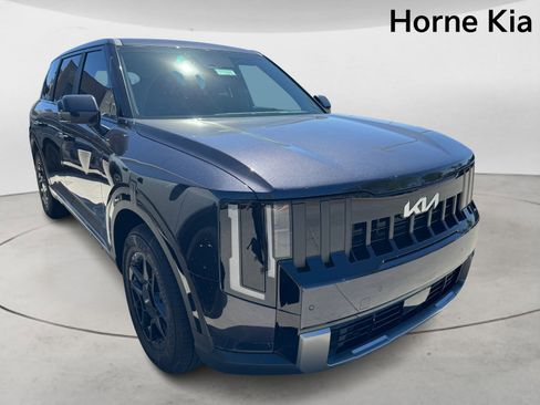 New 2027 Kia Telluride LX FWD image 2