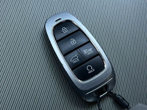 Used 2024 Hyundai Palisade SEL FWD image 30
