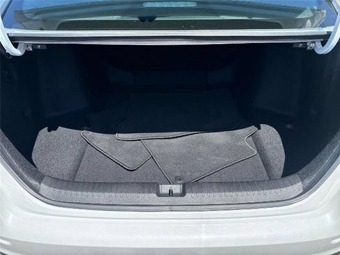 Used 2023 Honda Accord EX image 22