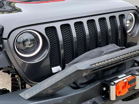 Used 2019 Jeep Wrangler Sport AWD/4WD image 29