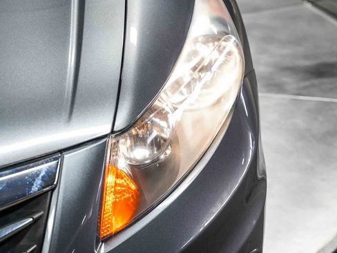 Used 2011 Honda Accord LX image 7