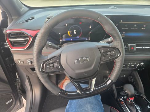 New 2026 Chevrolet TrailBlazer RS w/ Convenience Package FWD image 10