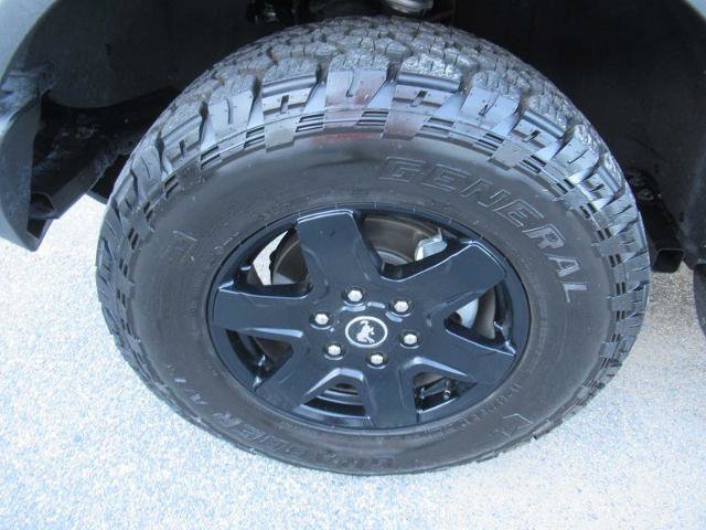 Certified 2025 Ford Bronco Outer Banks w/ Black Appearance Package AWD/4WD image 12