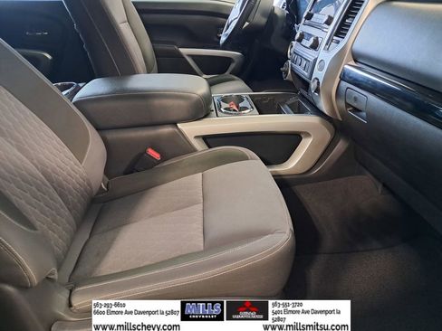 Used 2021 Nissan Titan SV w/ SV Convenience Package image 17