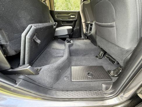 Used 2019 RAM 2500 Big Horn AWD/4WD image 32