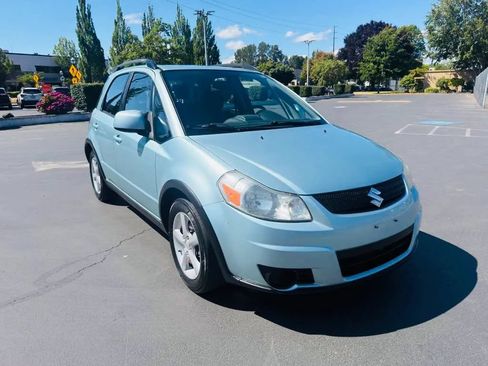 Used 2009 Suzuki SX4 AWD Hatchback image 7
