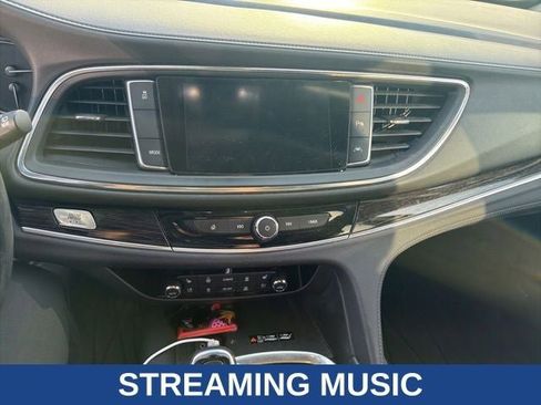 Used 2021 Buick Enclave Avenir w/ Avenir Technology Package image 8