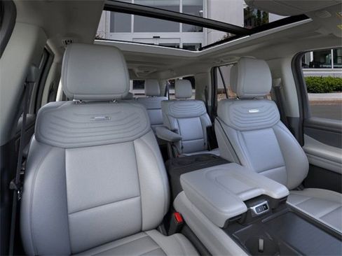 New 2026 Ford Expedition Max Platinum w/ Platinum Ultimate Package image 10