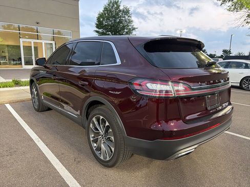 Used 2023 Lincoln Nautilus Reserve AWD/4WD image 7