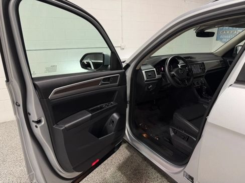 Used 2019 Volkswagen Atlas SEL AWD/4WD image 9