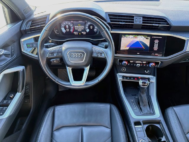 Used 2024 Audi Q3 2.0T Premium AWD/4WD image 16
