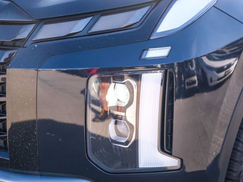 Used 2024 Hyundai Palisade SEL FWD image 12
