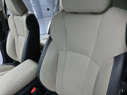 Used 2021 Subaru Outback Limited XT image 16