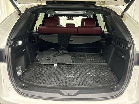 Certified 2025 MAZDA CX-70 3.3 Turbo S w/ Premium Package AWD/4WD image 22