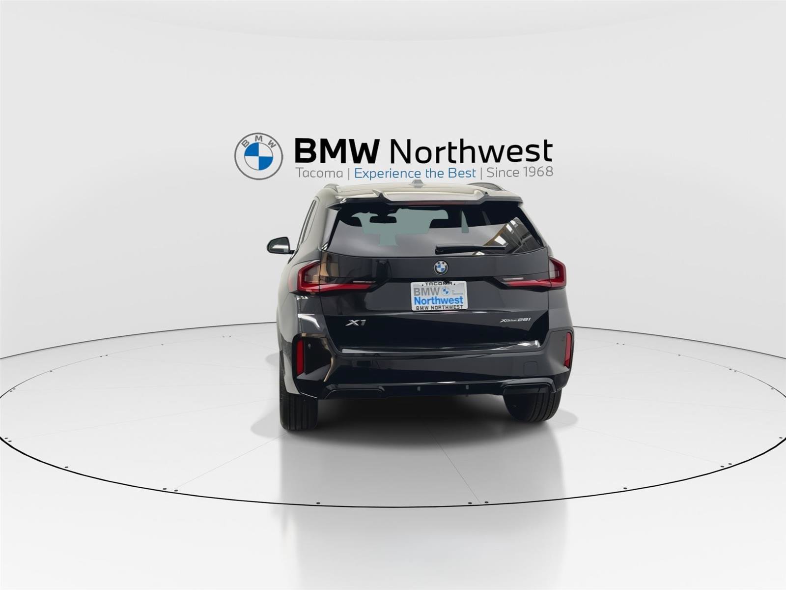 Used 2026 BMW X1 xDrive28i w/ Technology Package AWD/4WD image 13