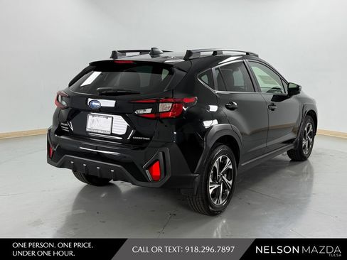 Used 2024 Subaru Crosstrek 2.0i Premium AWD/4WD image 6