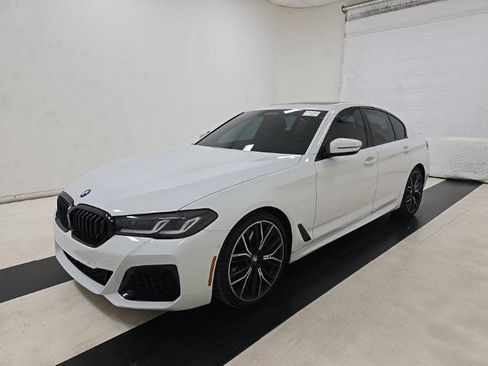 Used 2023 BMW M550i xDrive w/ Executive Package AWD/4WD image 2