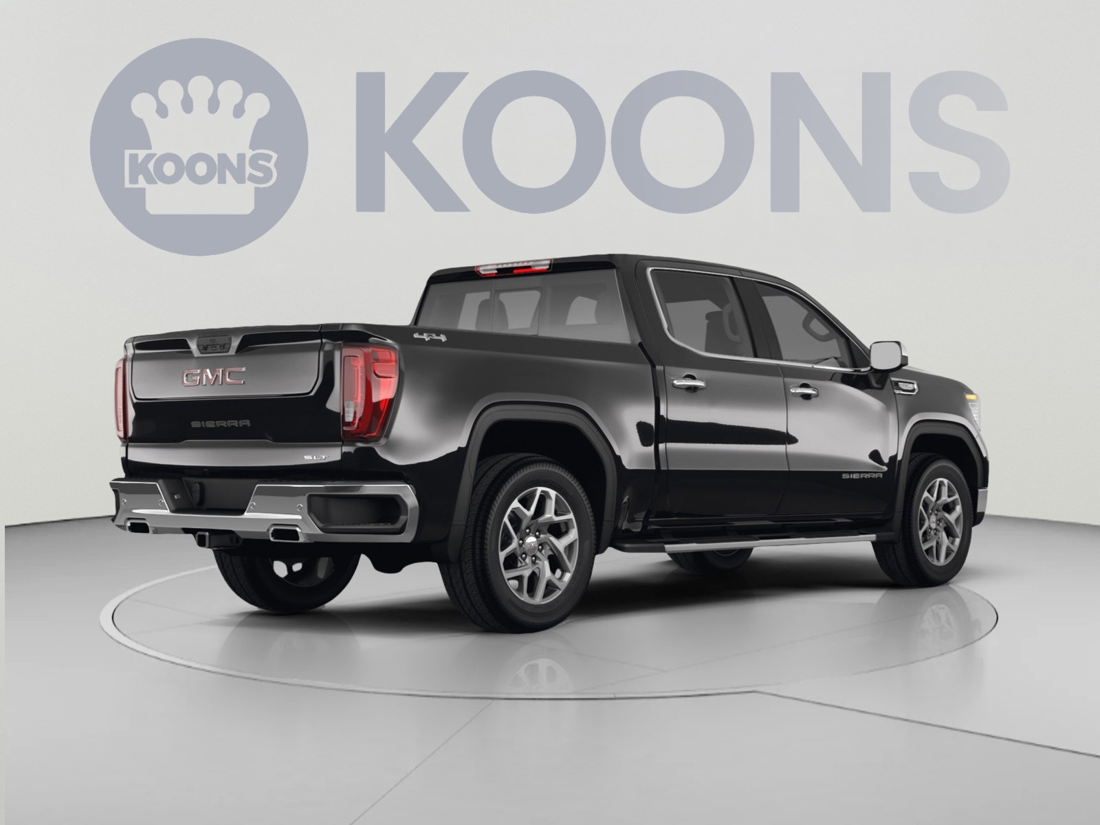 Used 2023 GMC Sierra 1500 SLT w/ SLT Premium Plus Package AWD/4WD image 4