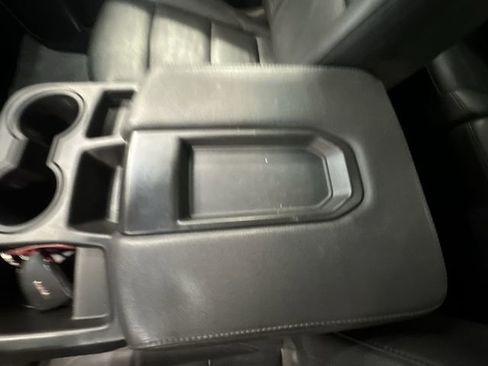 Used 2024 GMC Sierra 1500 SLT image 23