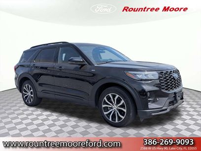 Used 2025 Ford Explorer ST-Line