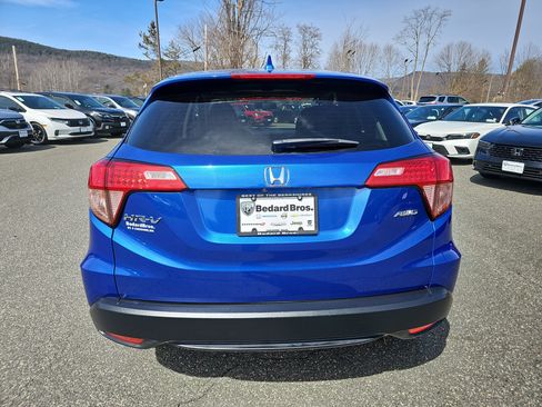 Certified 2018 Honda HR-V EX image 5