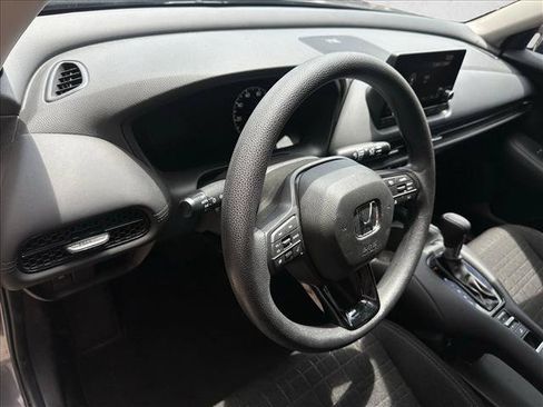 Used 2025 Honda HR-V LX image 6