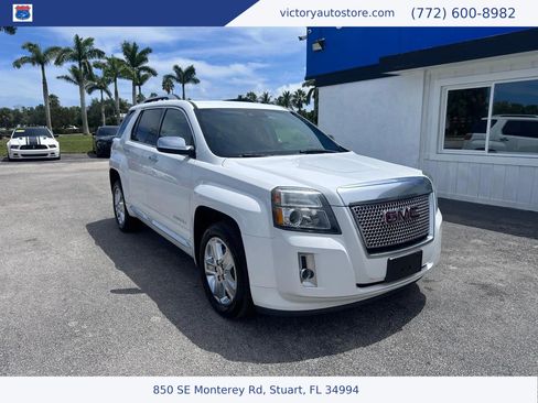 Used 2015 GMC Terrain Denali image 1
